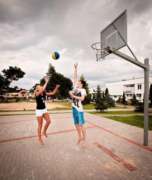 Bispol Hotel Trzebiatów Eksteriør billede